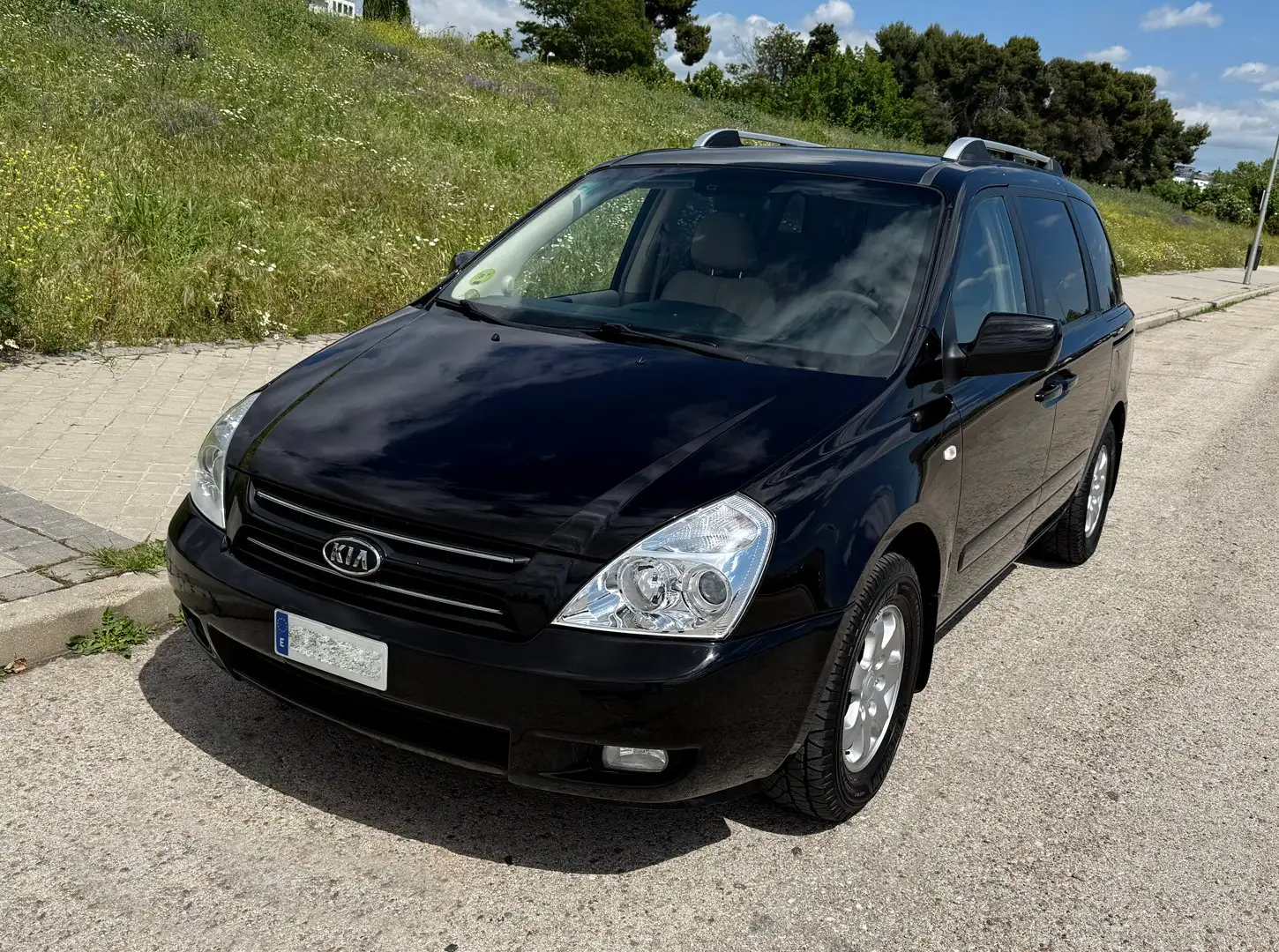 Kia Carnival Carnival 2.9CRDI EX-Concept EX-Concept Negru - 1