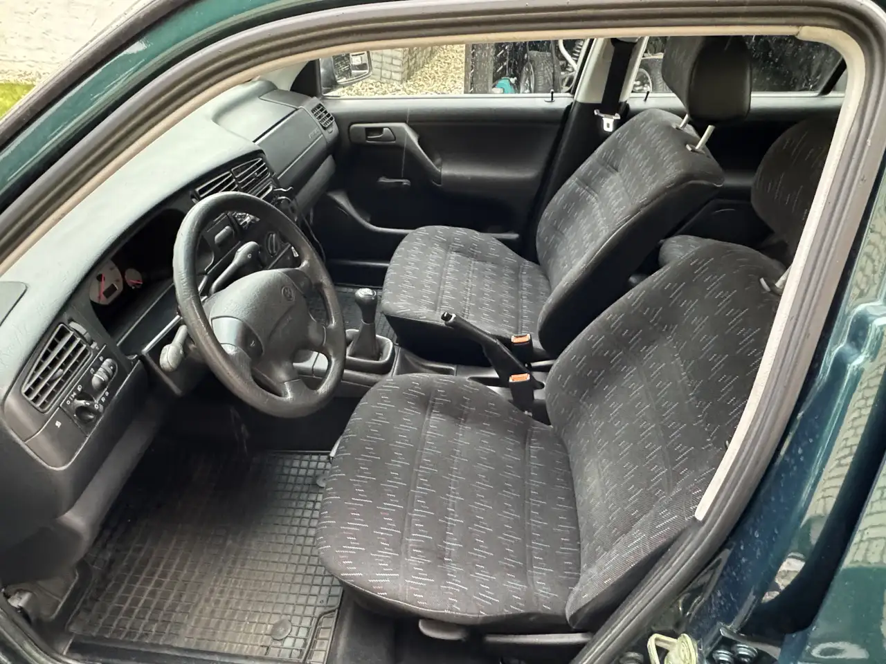 Volkswagen Golf 1.8 Europe Klima, foto 11
