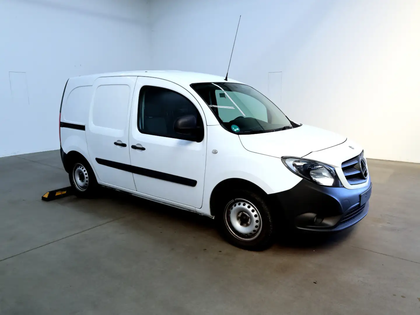 Mercedes-Benz Citan 111 CDI Kasten,Klima Blanc - 2