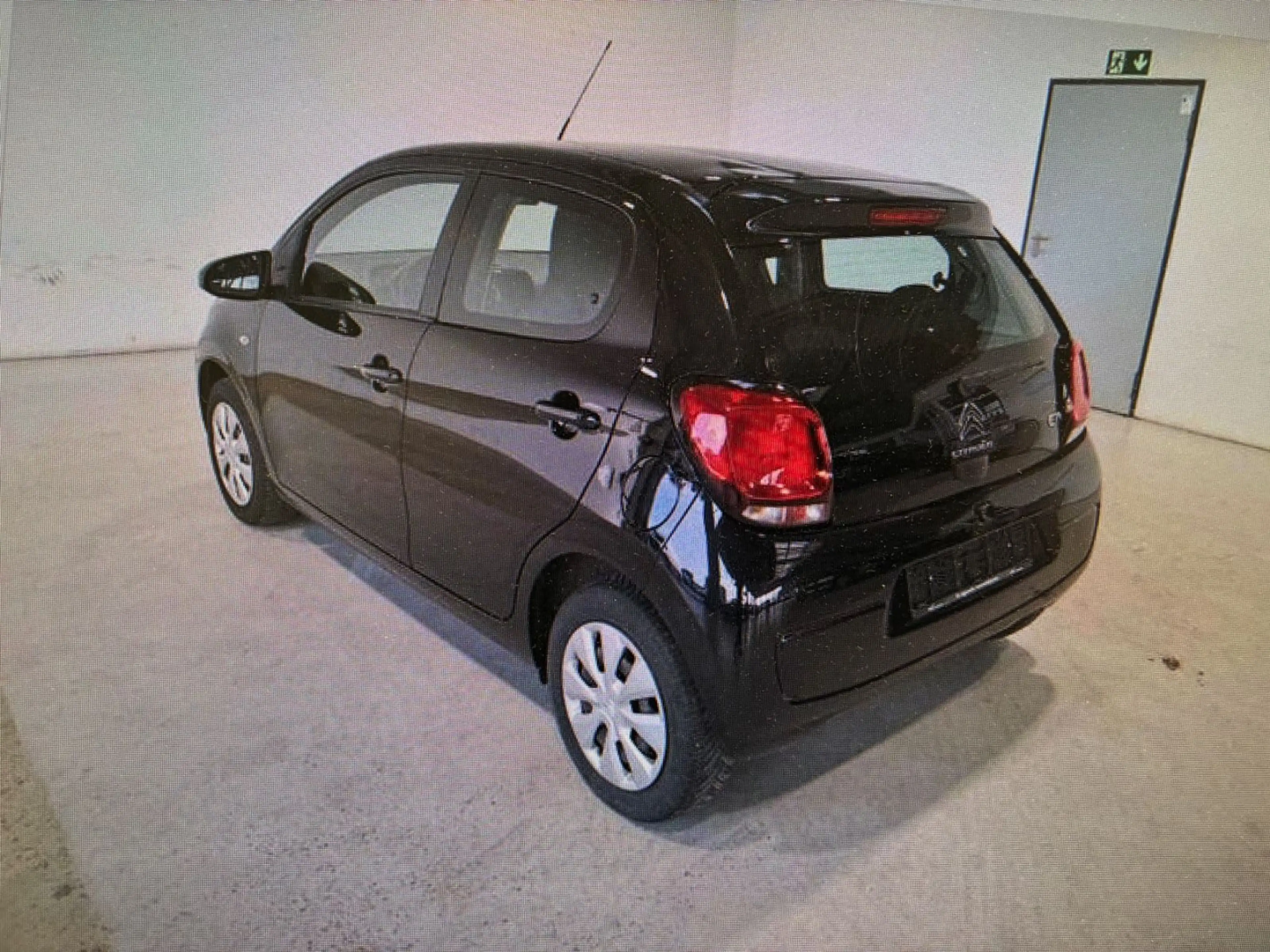 Citroen C1 Feel-5-türig-DAB-Klima-SH-LED-TÜV-AU-NEU- — photo 4