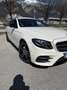Mercedes-Benz E 220 d 4Matic T 9G-TRONIC AMG Line Weiß - thumbnail 4