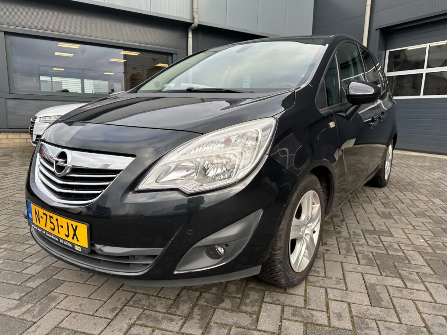 Opel Meriva 1.4 met trekhaak, airco, PDC, cruise control Schwarz - 1