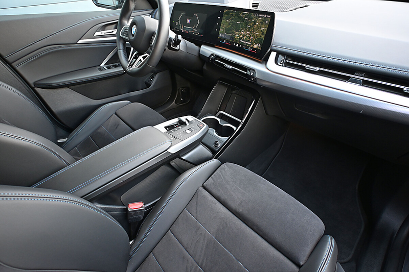 BMW X1 xDrive20d 48V Aut. NP €68k ACC, AHK elektr., He... — photo 4