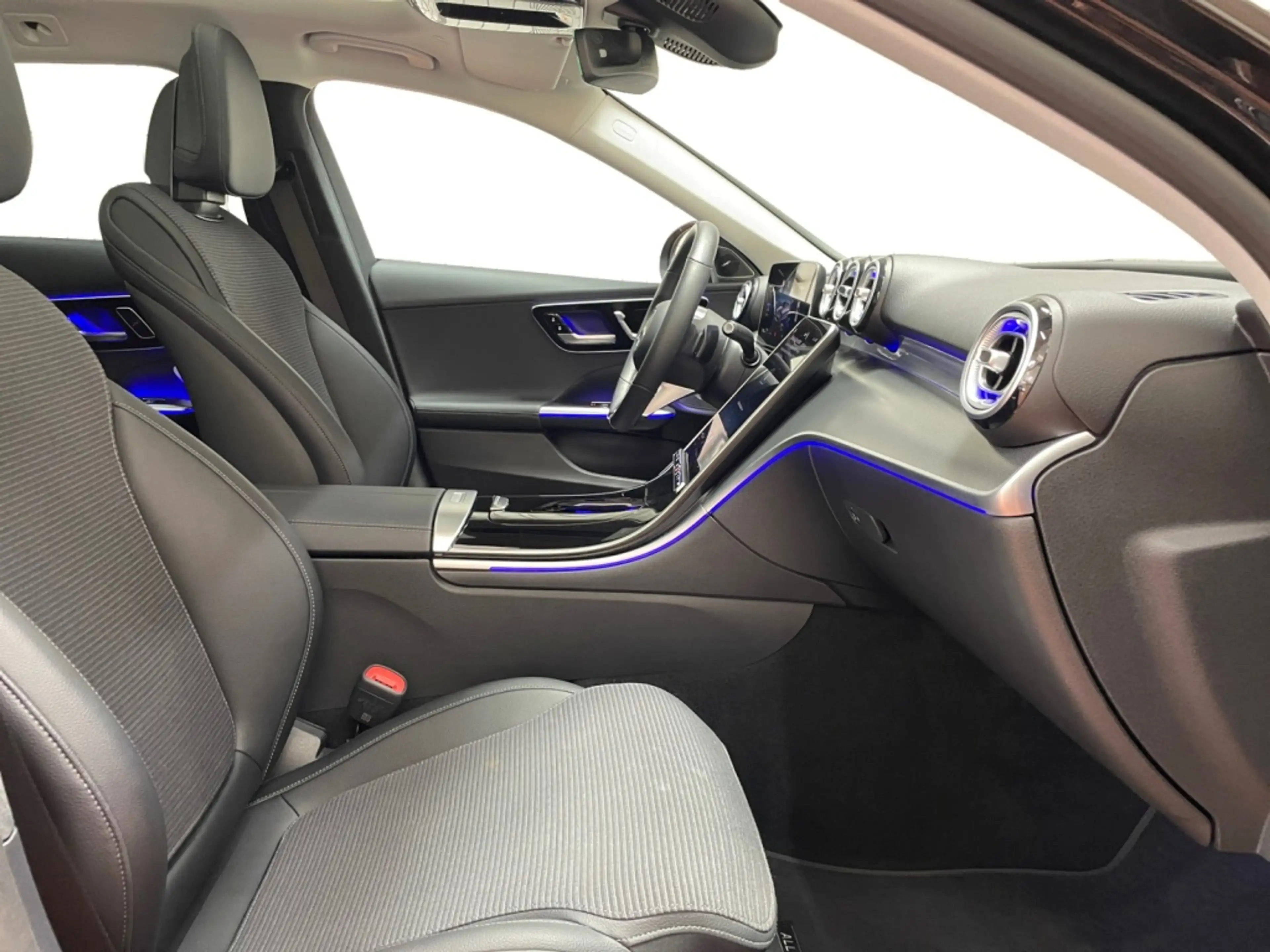 Mercedes-Benz C 200 4matic T All-Terrain  Avantgarde+MBUX+Burm — photo 10