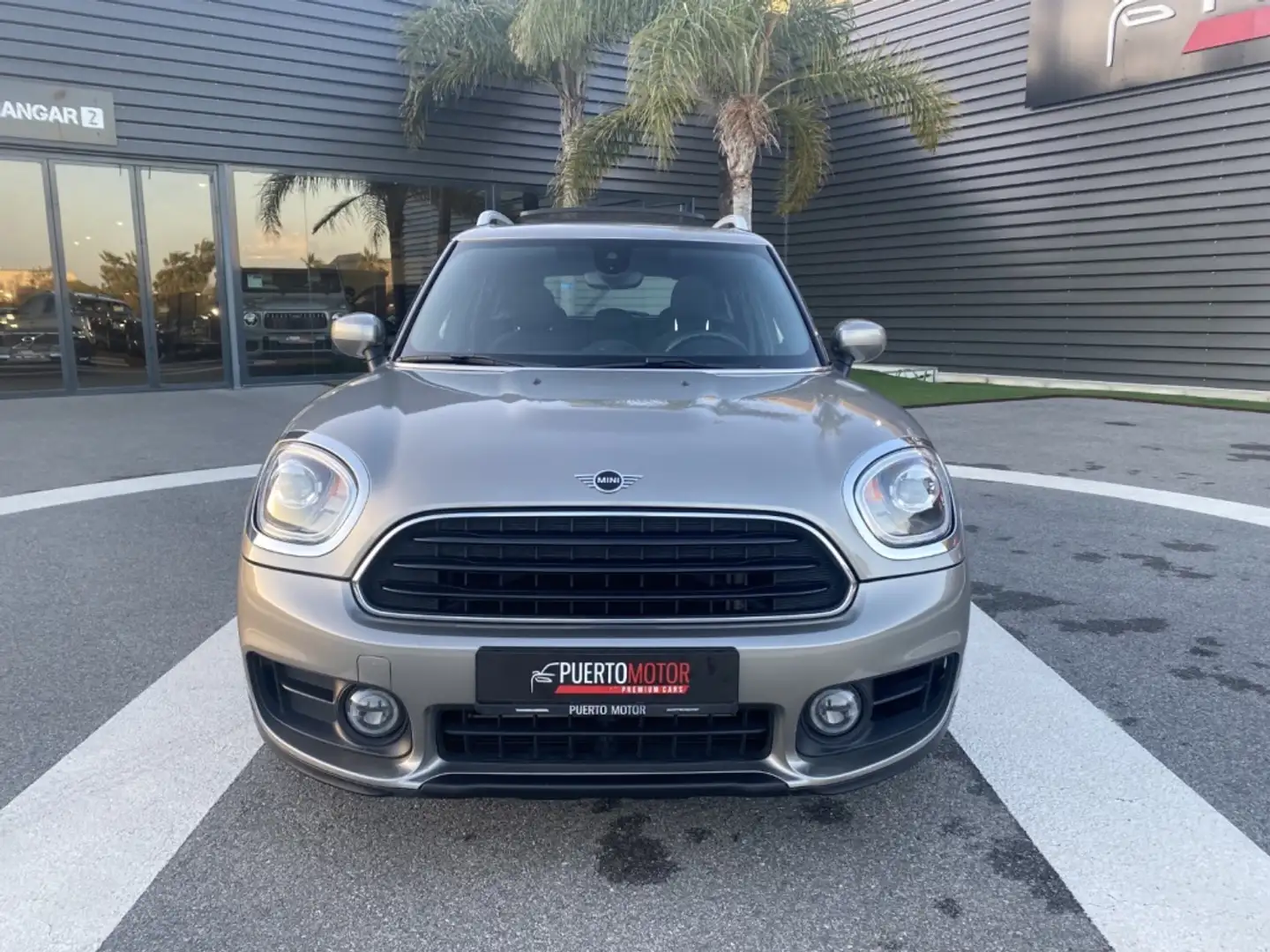 MINI One Countryman Beige - 2