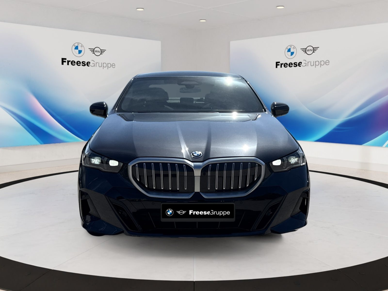 BMW 550 e xDrive Limousine 360° HEAD-UP SITZBELÜFT BT — photo 2