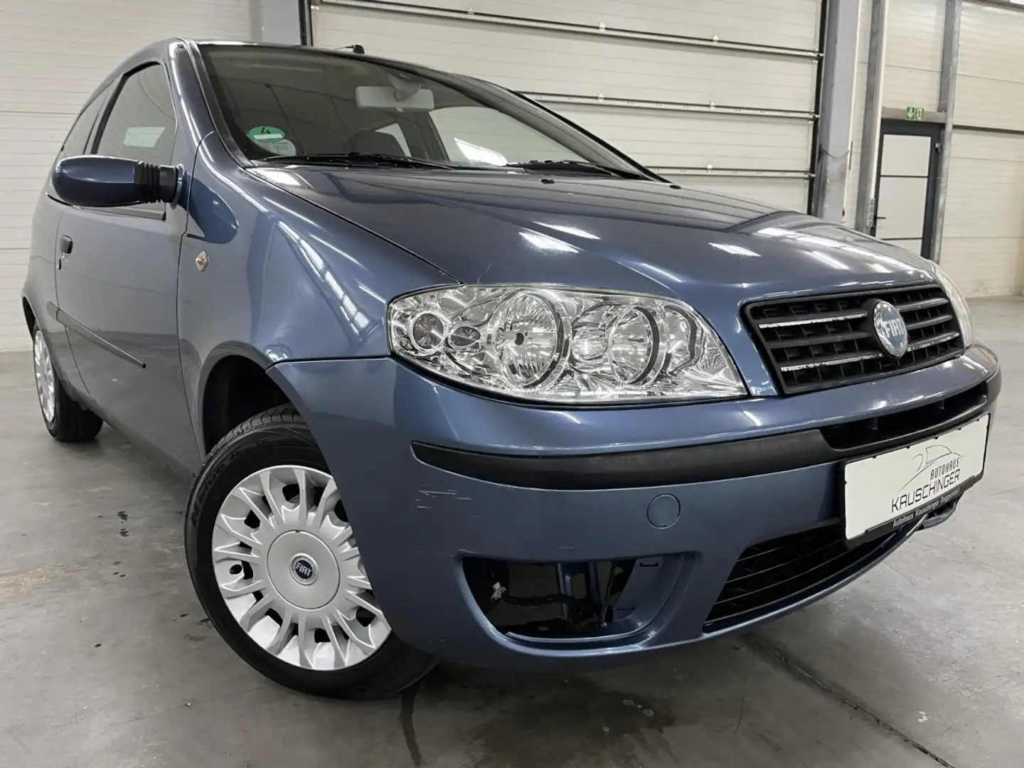 Fiat Punto 1.2 16V Dynamic Klima PDC BENZIN Klima Blau - 1