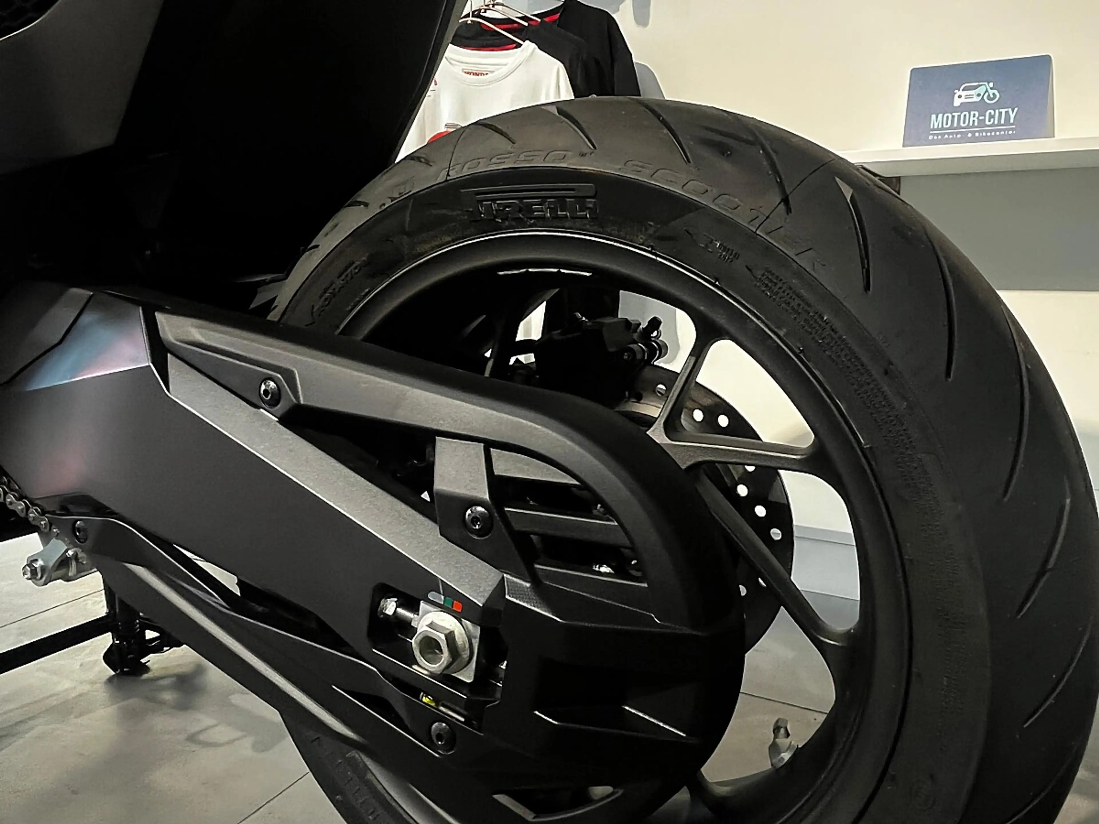 Honda Forza 125 Forza750 — photo 8