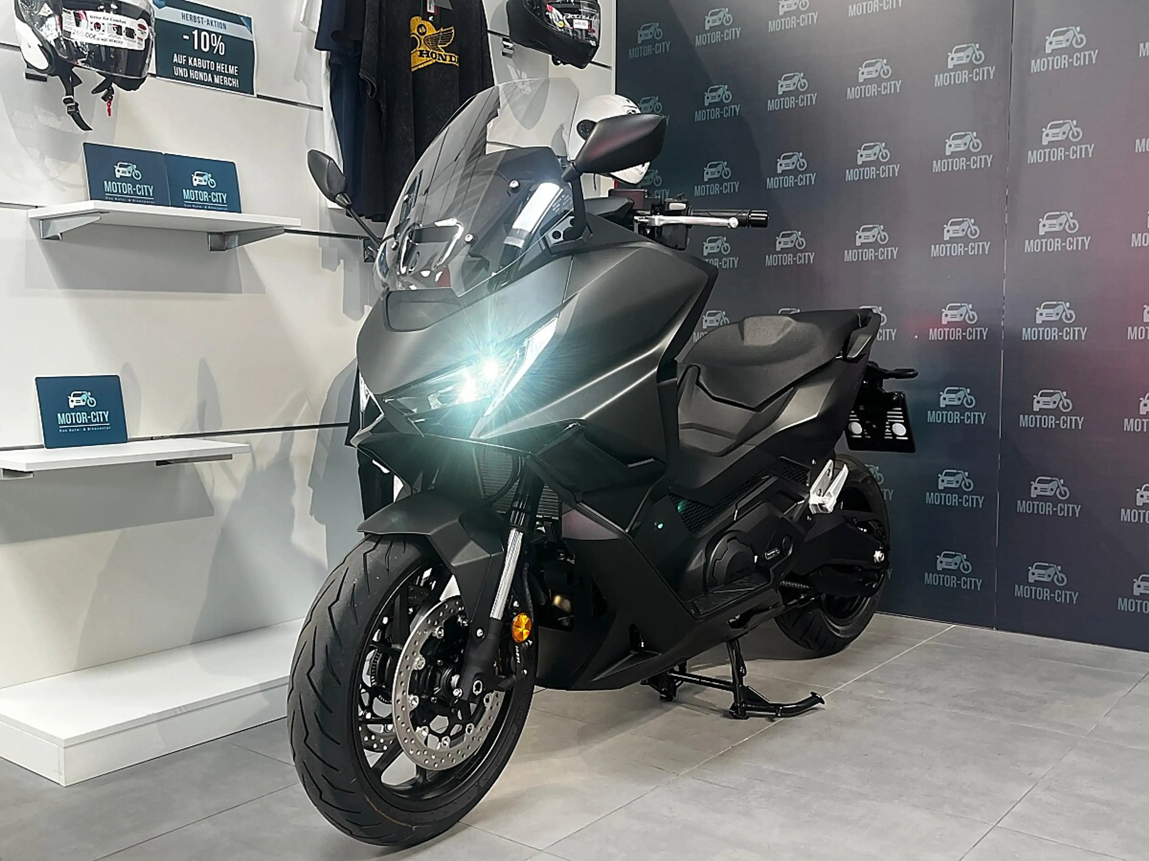 Honda Forza 125 Forza750 — photo 9
