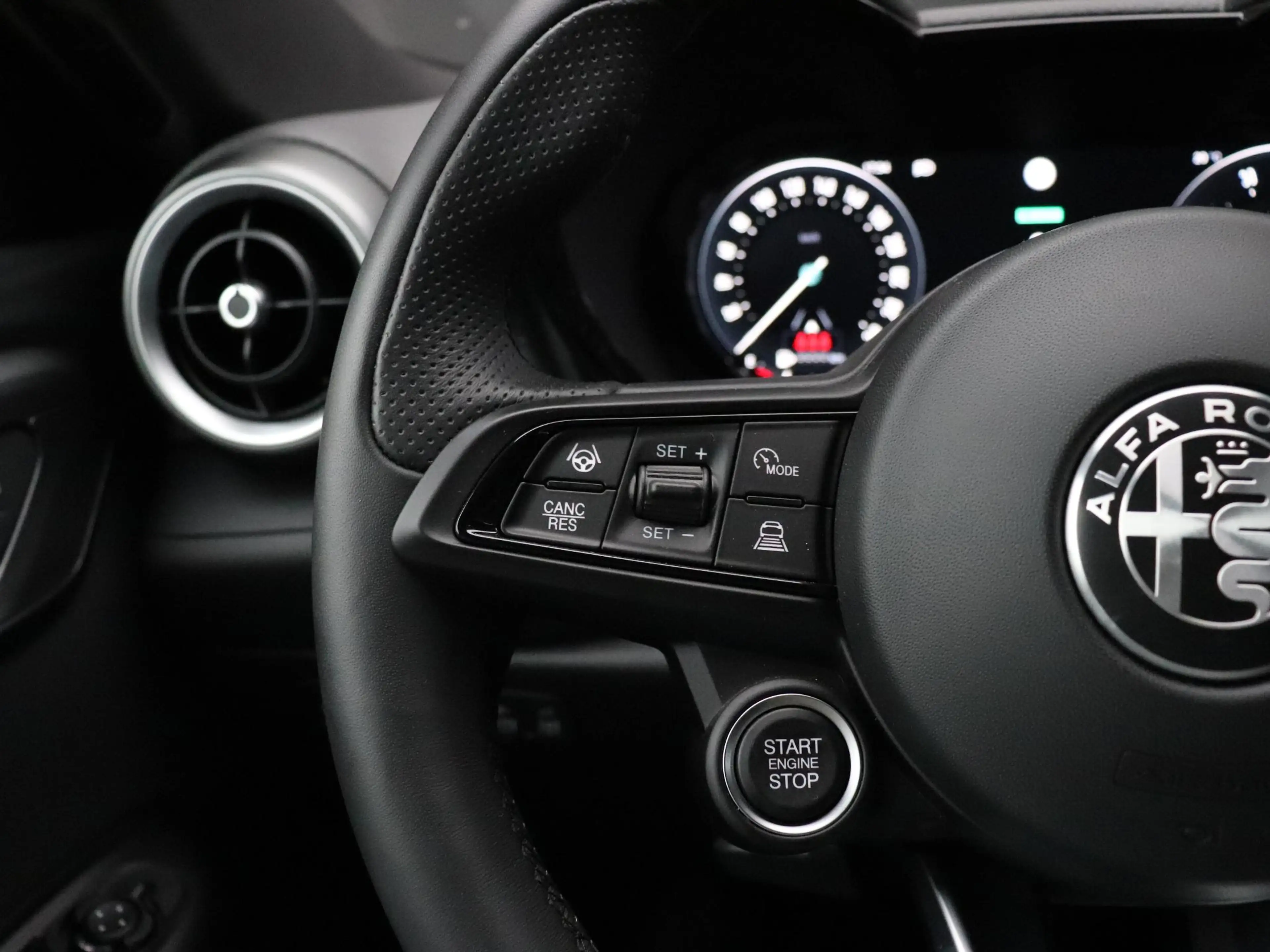 Alfa Romeo Tonale 1.5T Hybrid Sprint | NIEUW! | AUT. | 360° CAMERA | — photo 19