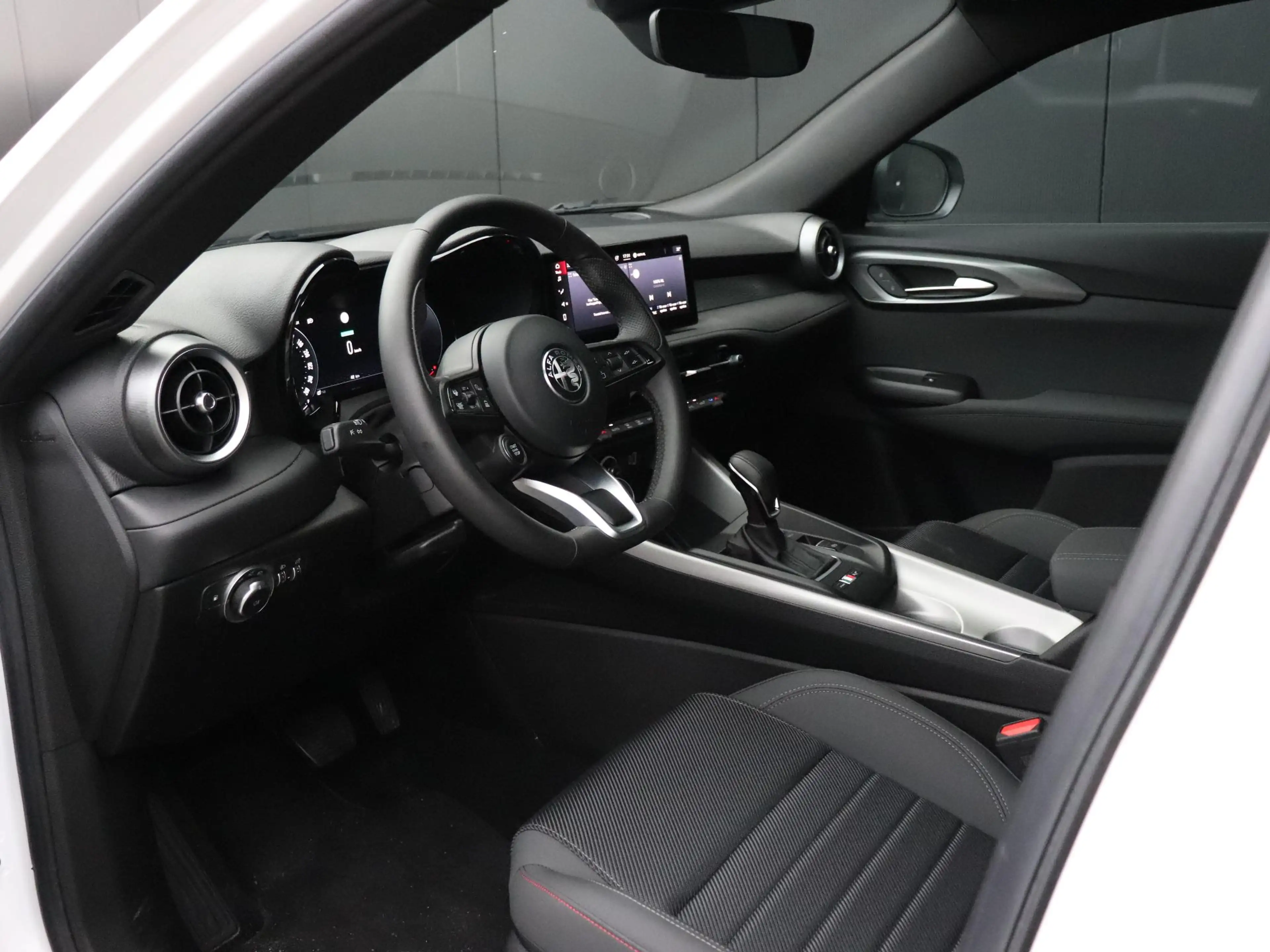 Alfa Romeo Tonale 1.5T Hybrid Sprint | NIEUW! | AUT. | 360° CAMERA | — photo 11