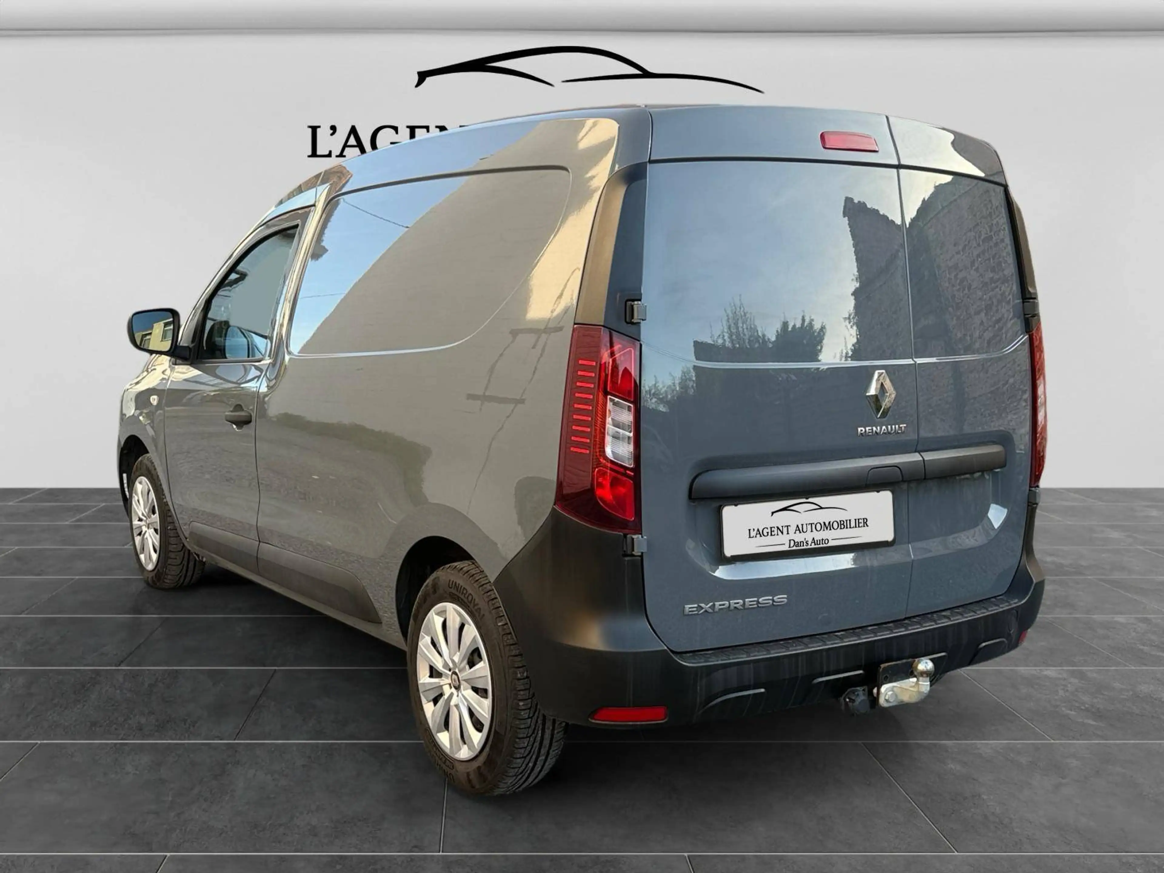 Renault Express Express 1.5 Blue dCi Confort S/S (EU6d) — photo 6