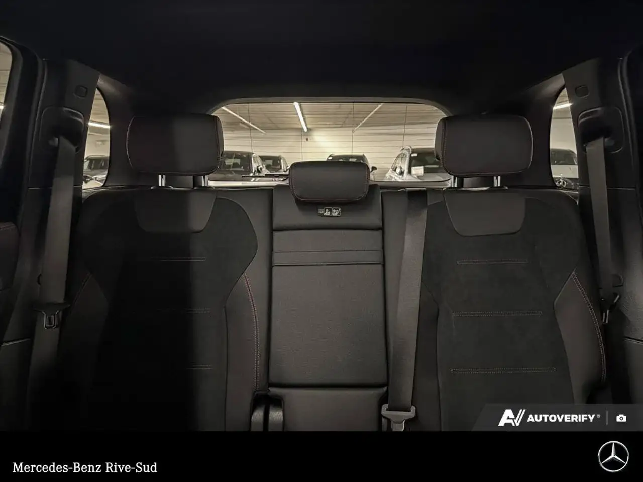 Mercedes-Benz GLB fotografie Mercedes-Benz GLB