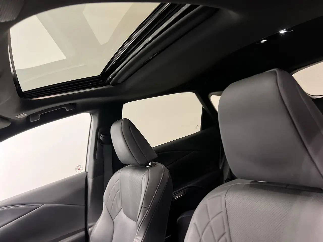 Lexus RX photo Lexus RX