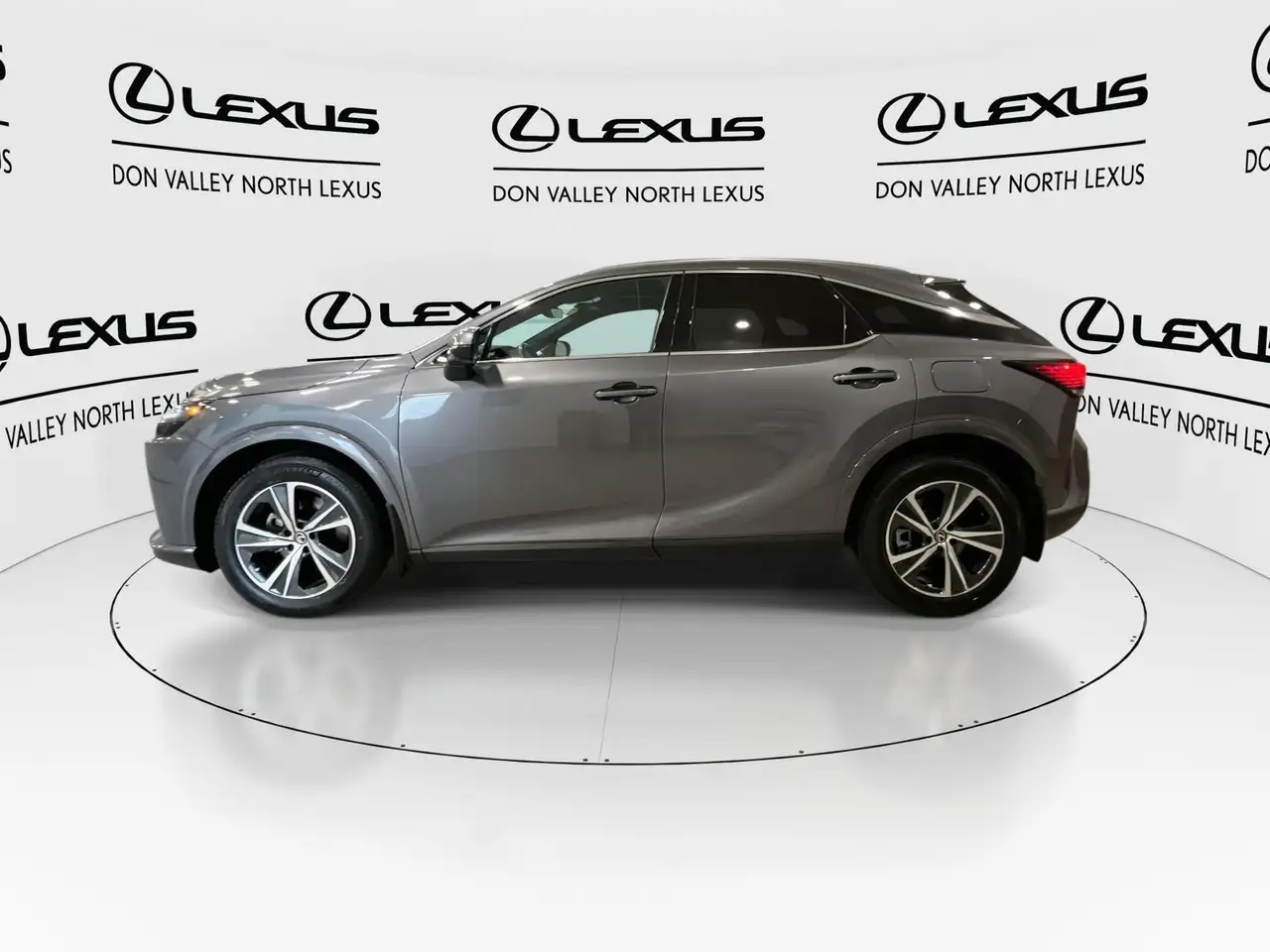 Lexus RX photo Lexus RX