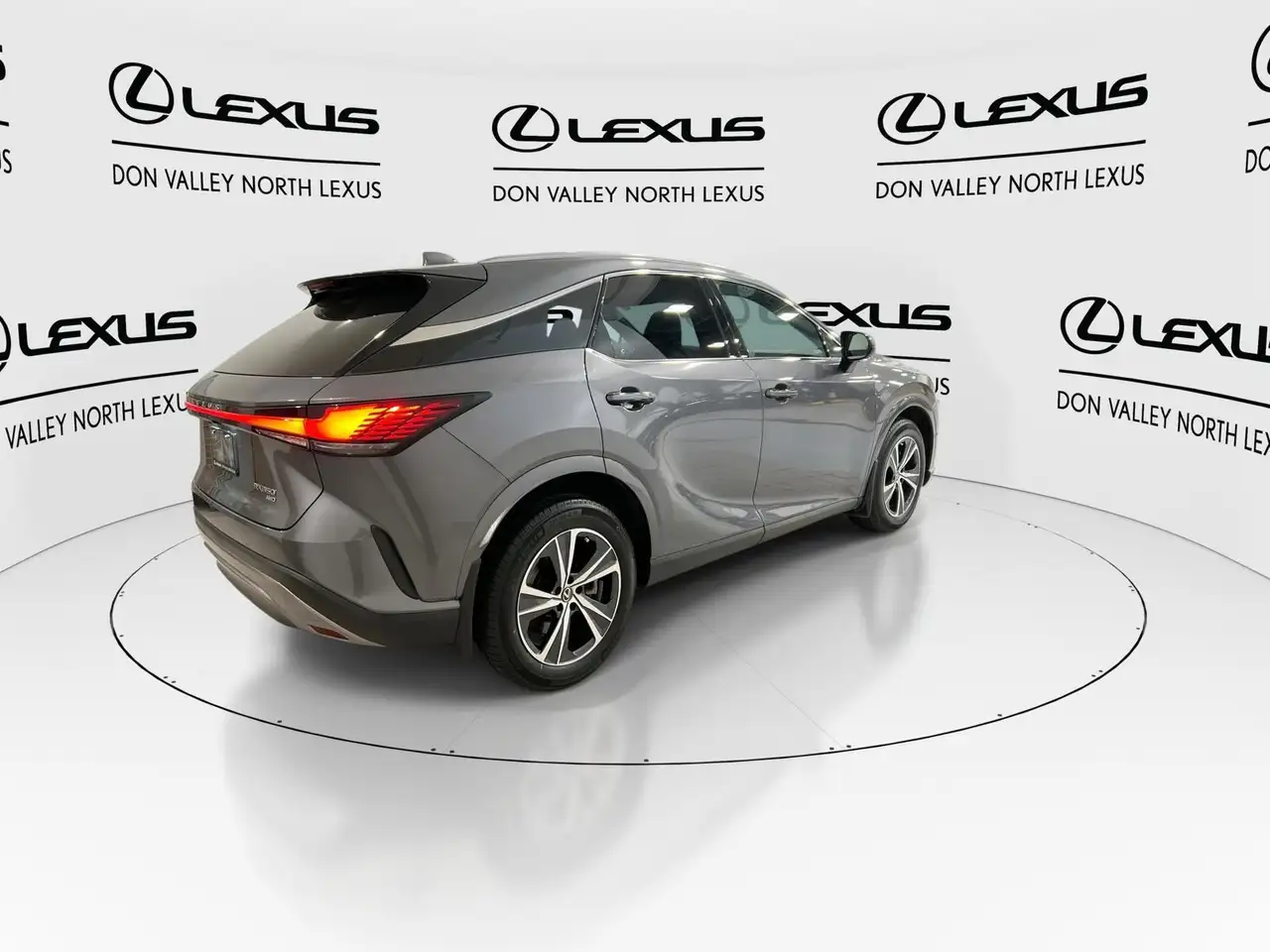 Lexus RX photo Lexus RX