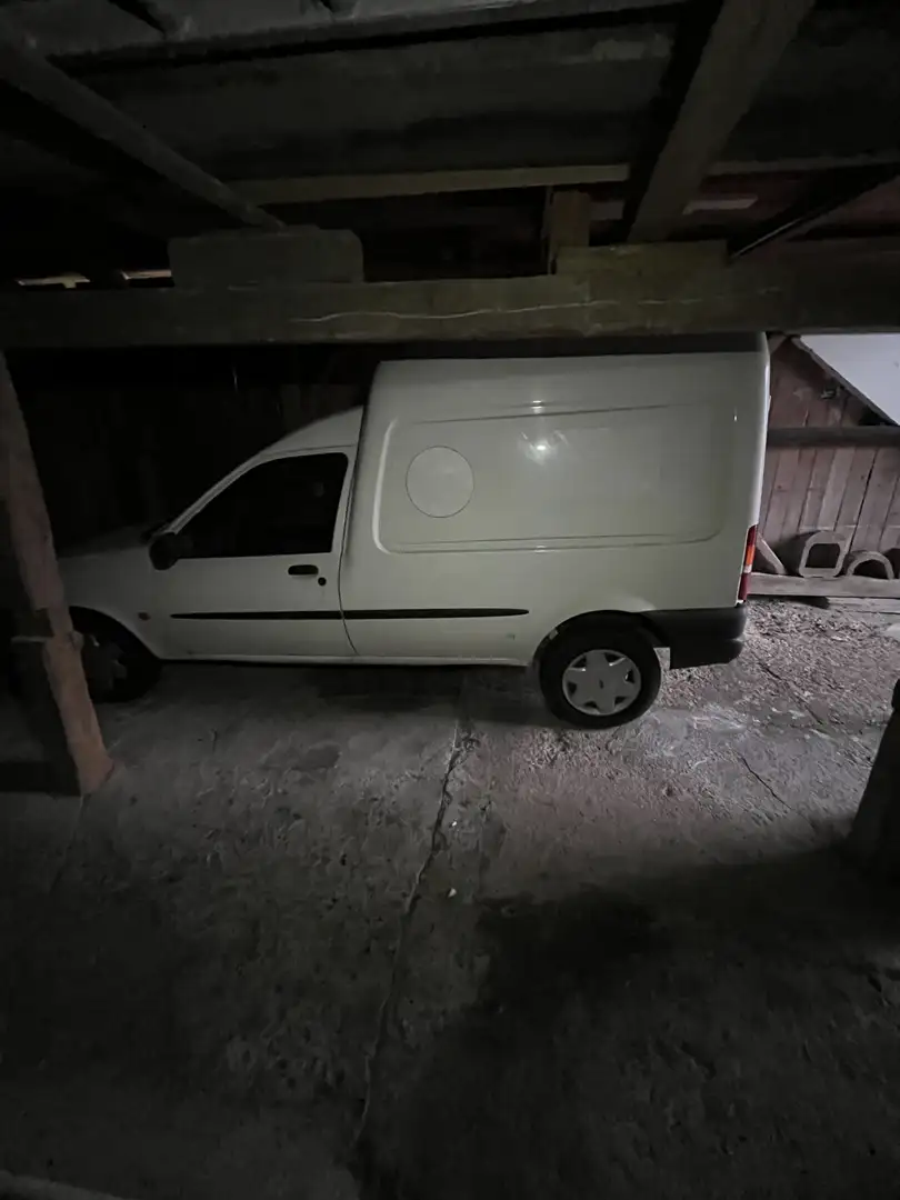 Ford Courier Kastenwagen Fehér - 2
