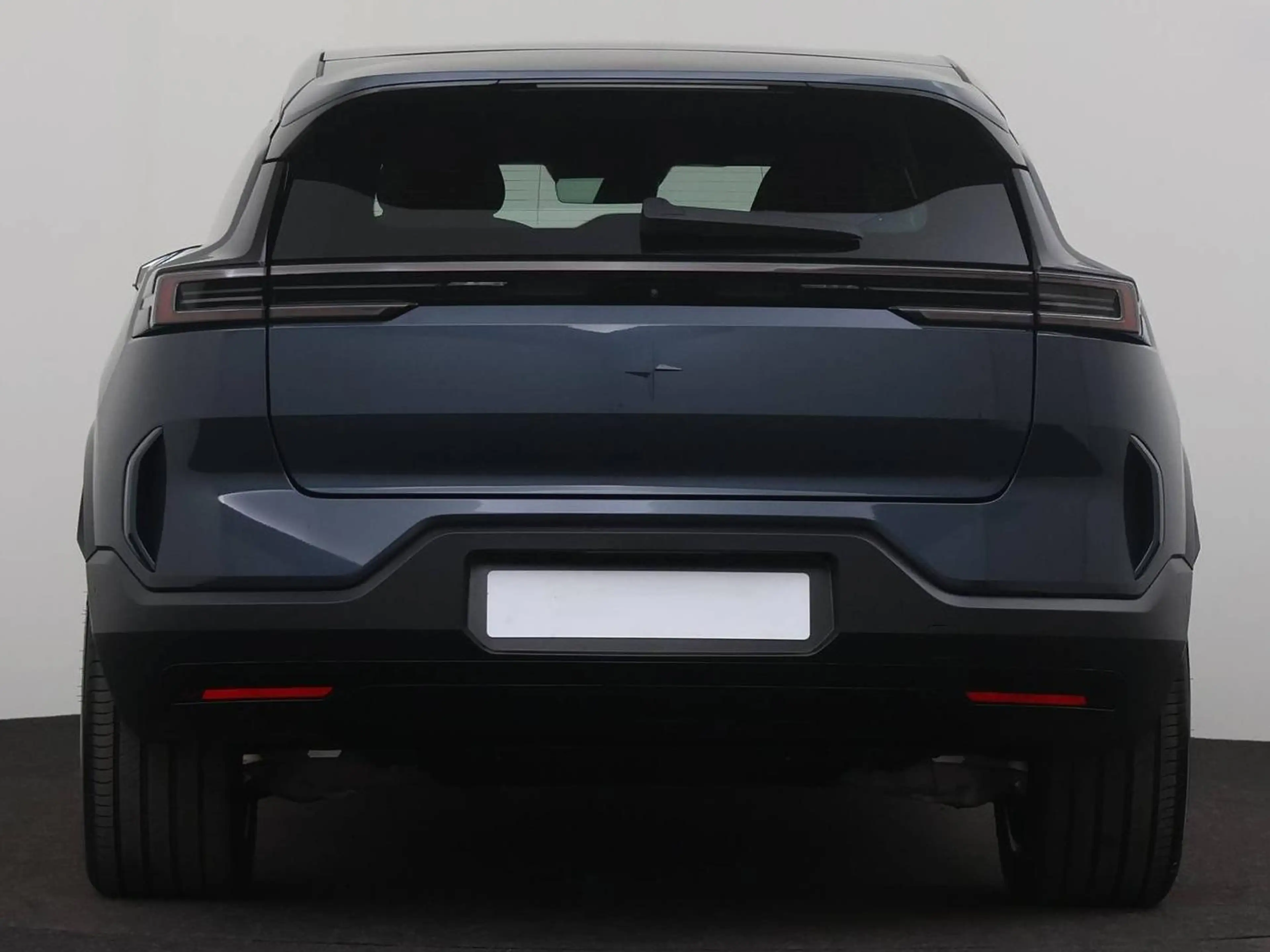 Polestar 3 111 kWh Long Range Single Motor MY25 Pilot/Plus — photo 4