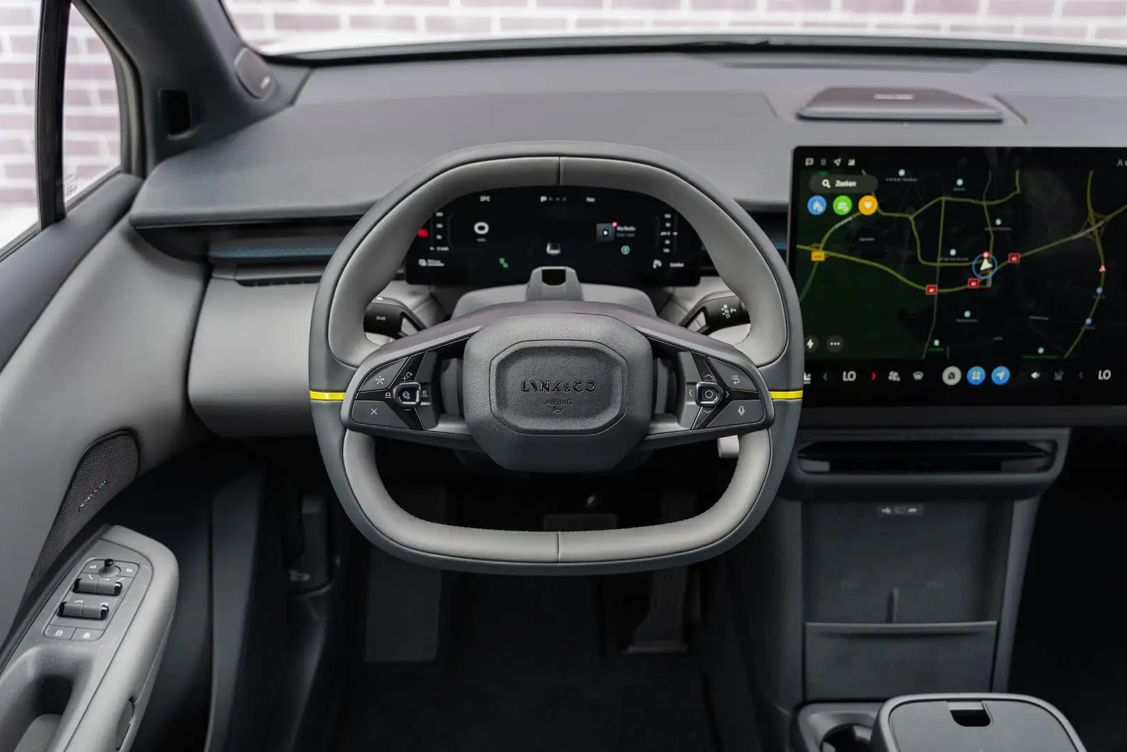 Lynk & Co 02 More 66 kWh | Adaptive Cruise Control | Panoramada Wit - 2