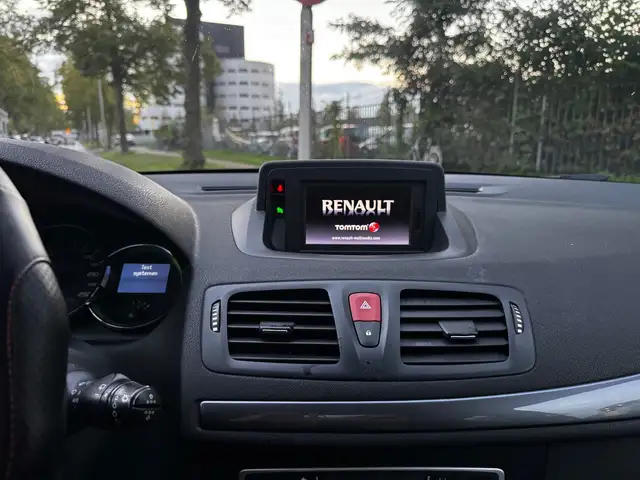 Renault Megane view 15