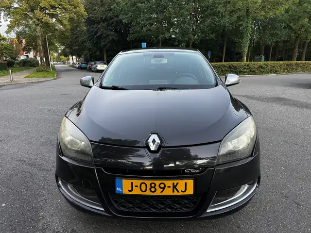 Renault Megane view 10