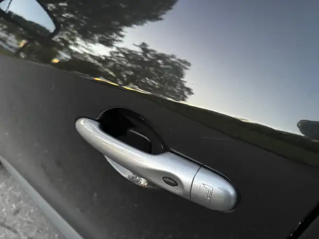 Renault Megane view 13