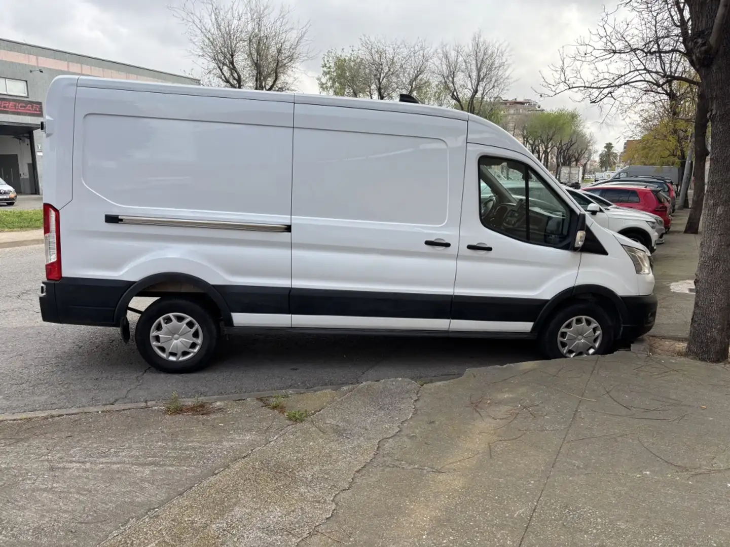Ford Transit FT 350 L3 Mixta Trend 130 Weiß - 2