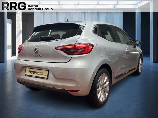 Renault Clio view 5
