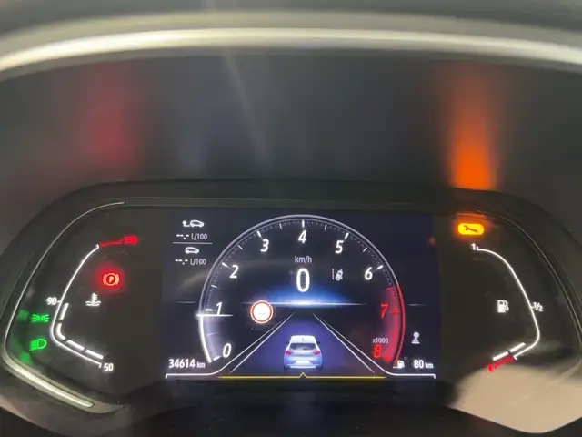 Renault Clio view 13