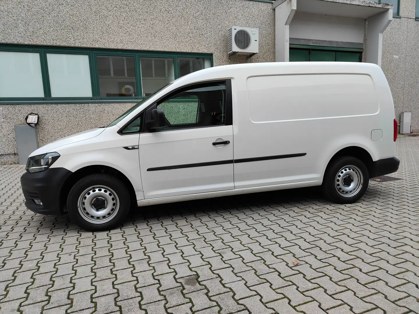 Volkswagen Caddy Maxi Van 1.4 TGI Gancio Traino Prezzo+IVA Blanco - 2