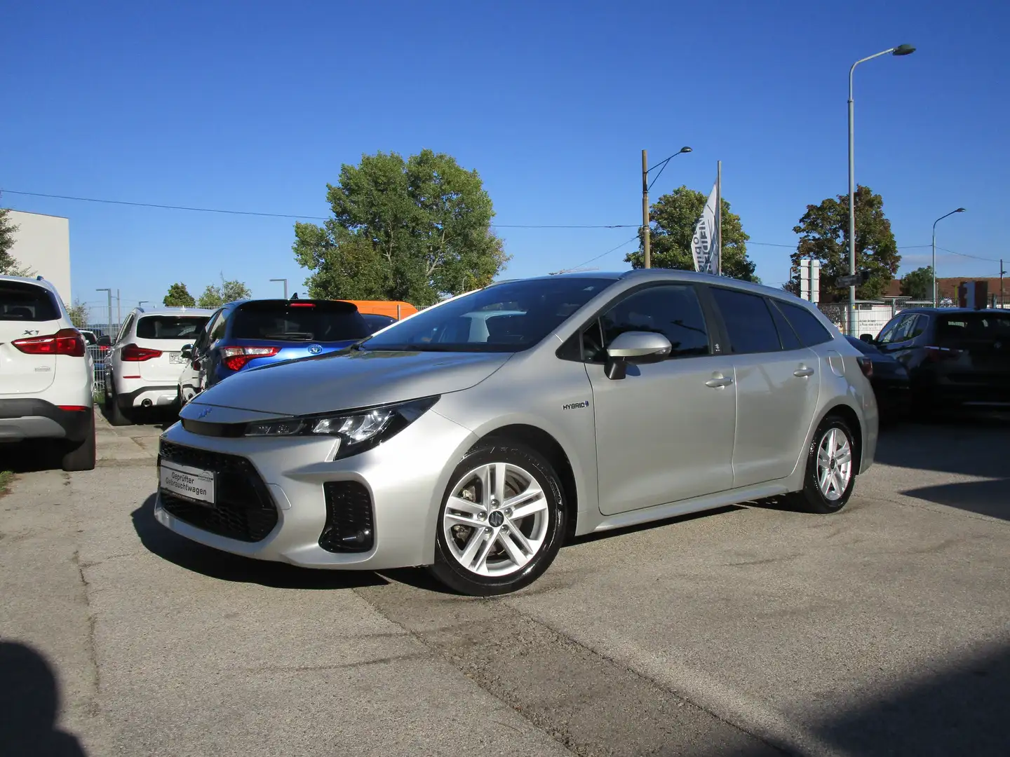 Suzuki Swace 1,8 HEV E-CVT Shine Silber - 1