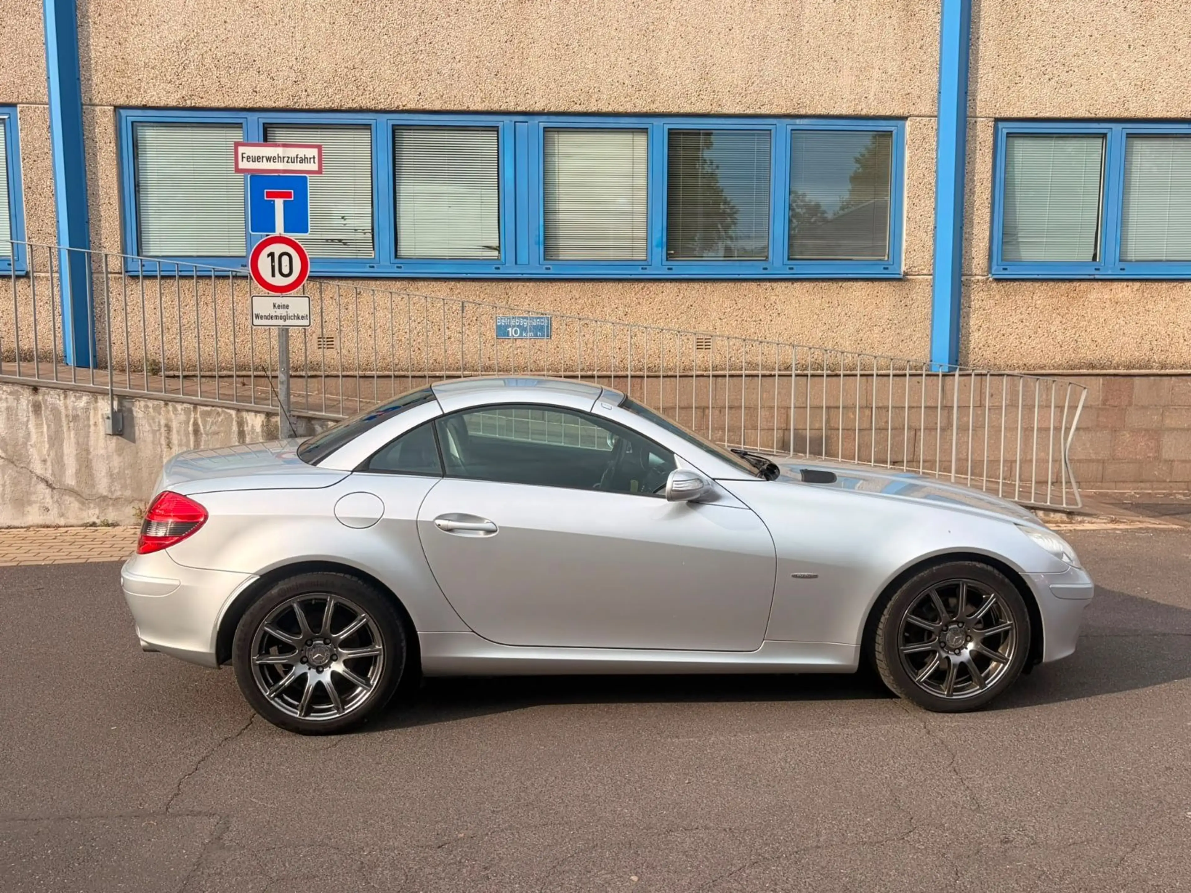 Mercedes-Benz SLK 280 Roadster Edition 10 * Automatik — photo 5