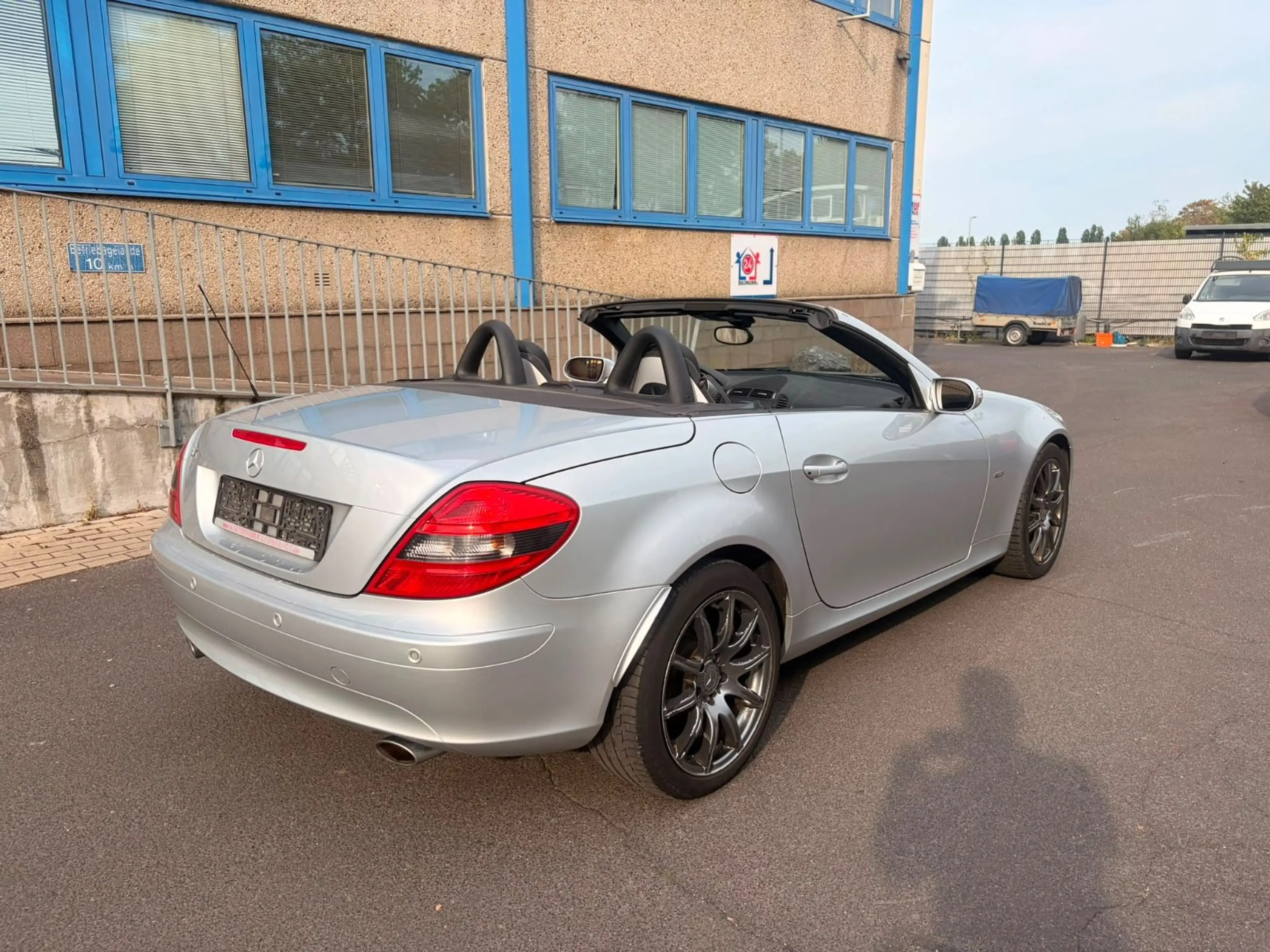 Mercedes-Benz SLK 280 Roadster Edition 10 * Automatik — photo 10