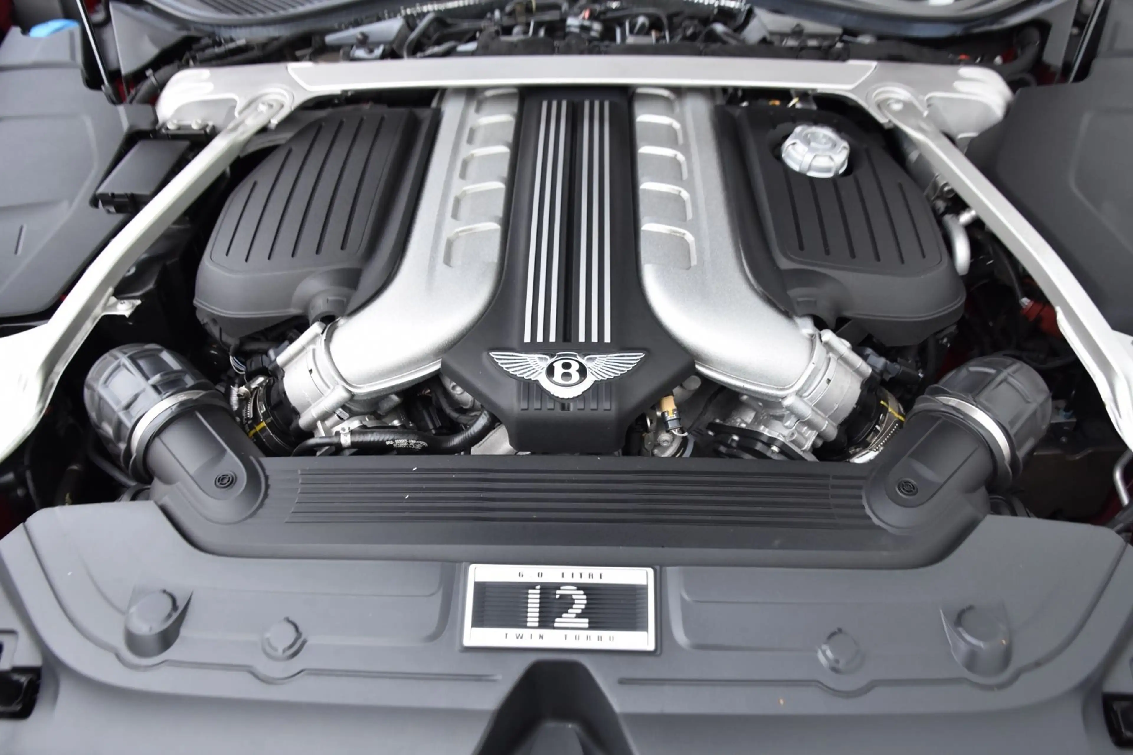 Bentley Continental GT 6.0 W12 Bentley Garantie bis 2026 — photo 14