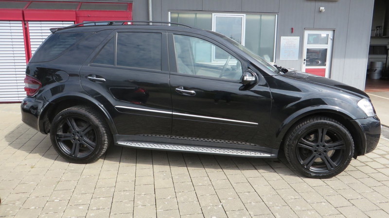 Mercedes-Benz ML 420 CDI 4Matic AMG Paket AHK Kamera — photo 14