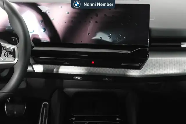 BMW 5 Series view 12