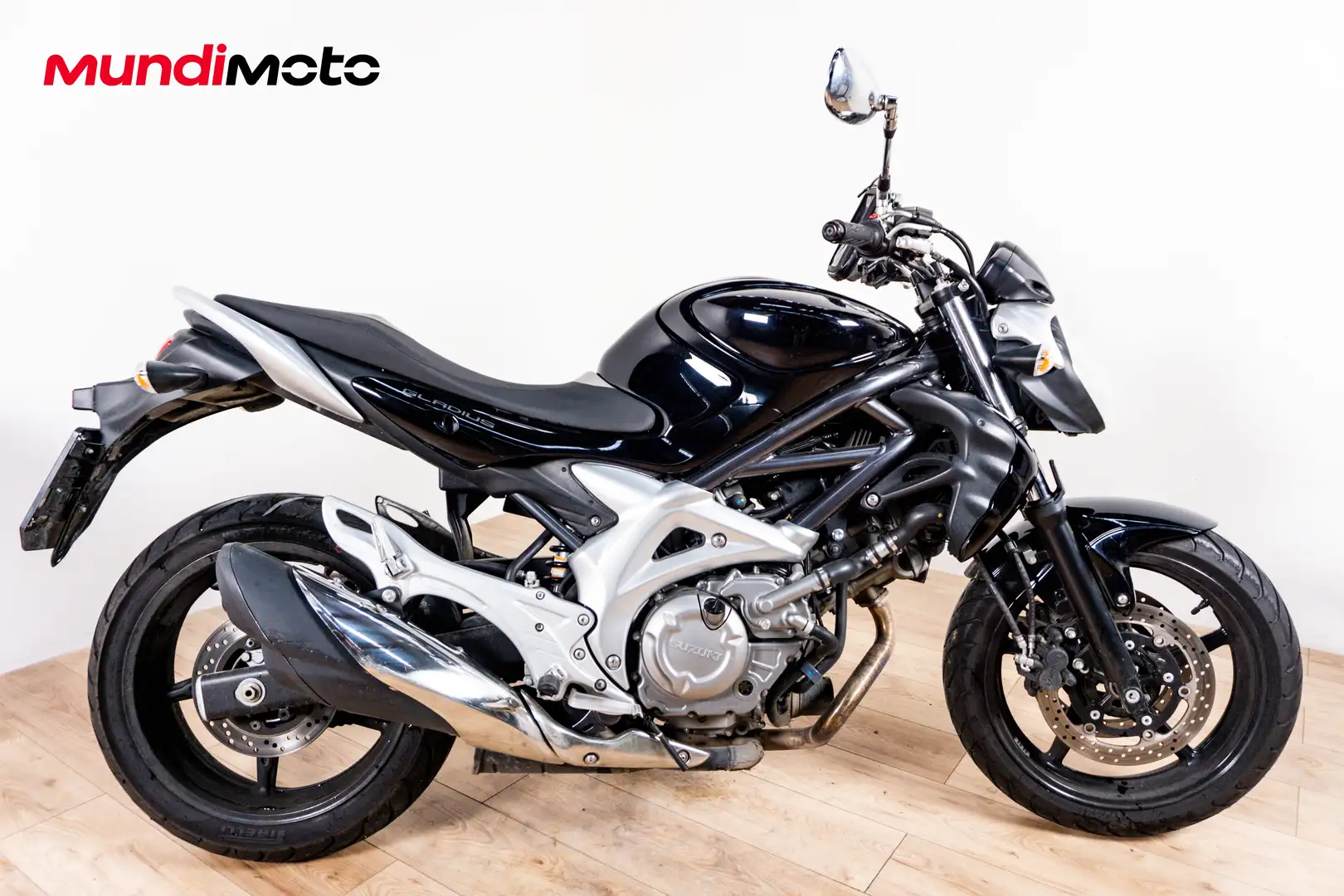 Suzuki Gladius 650 - 1
