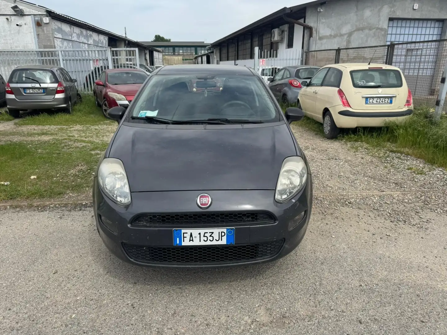 Fiat Punto Punto 5p 1.2 Street E6 siva - 2