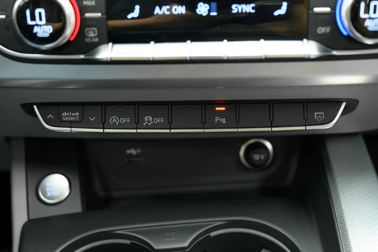 Audi A4 снимка Audi A4