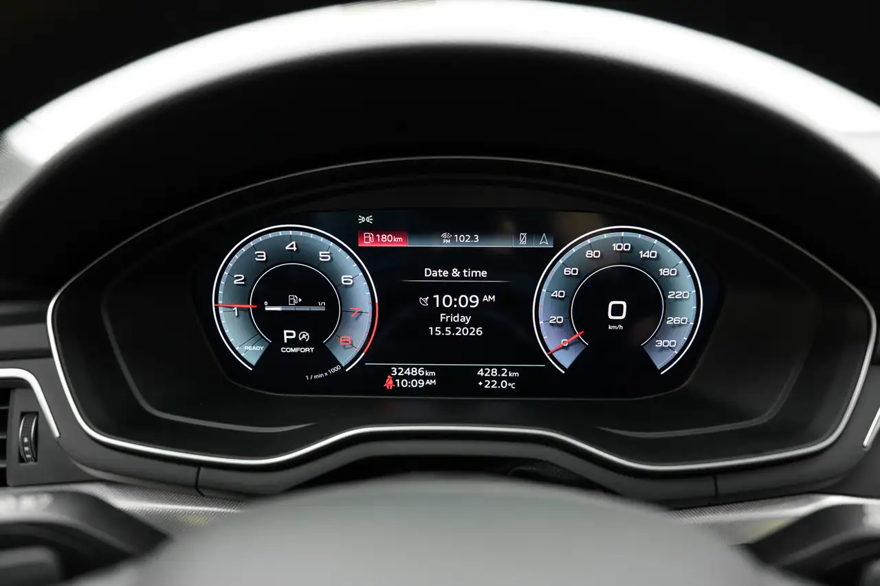 Audi A4 снимка Audi A4
