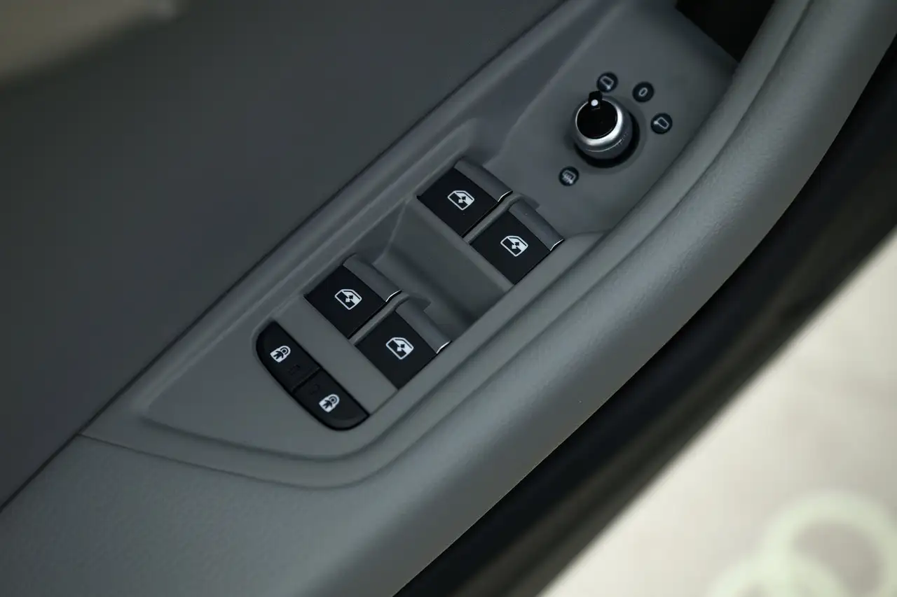 Audi A4 снимка Audi A4