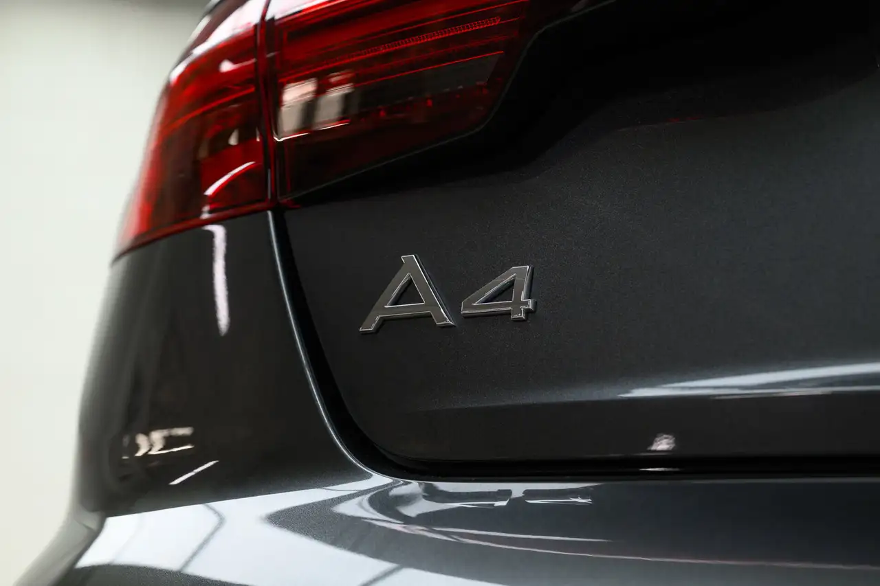 Audi A4 снимка Audi A4