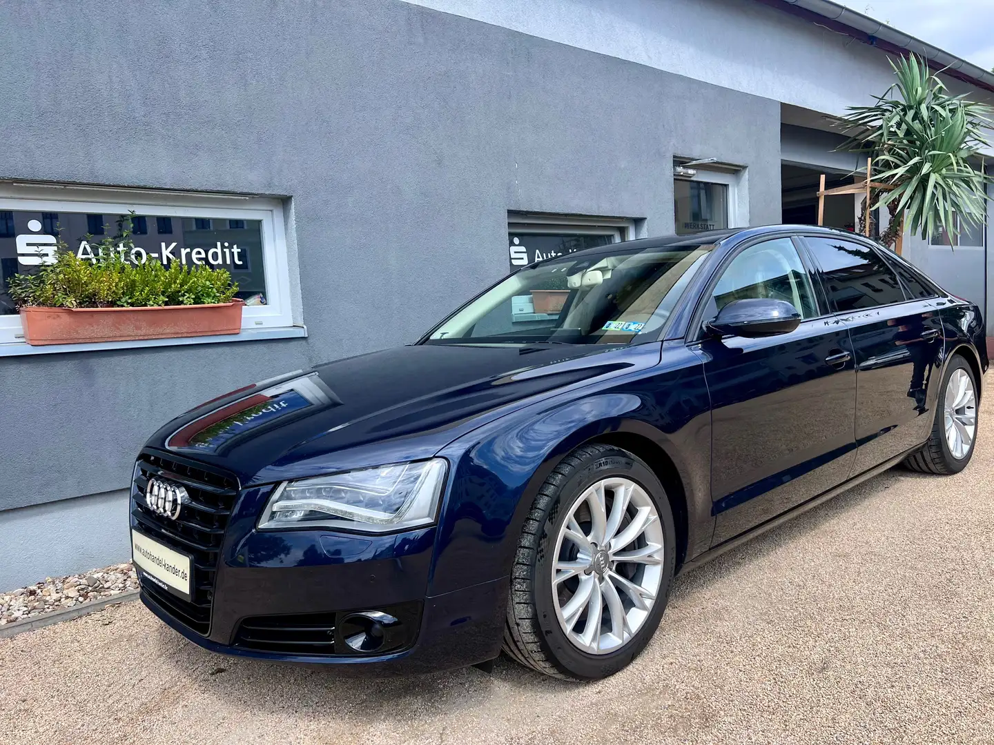 Audi A8 4.2 FSI quattro Langversion*MASSAGE*B&O Blau - 1