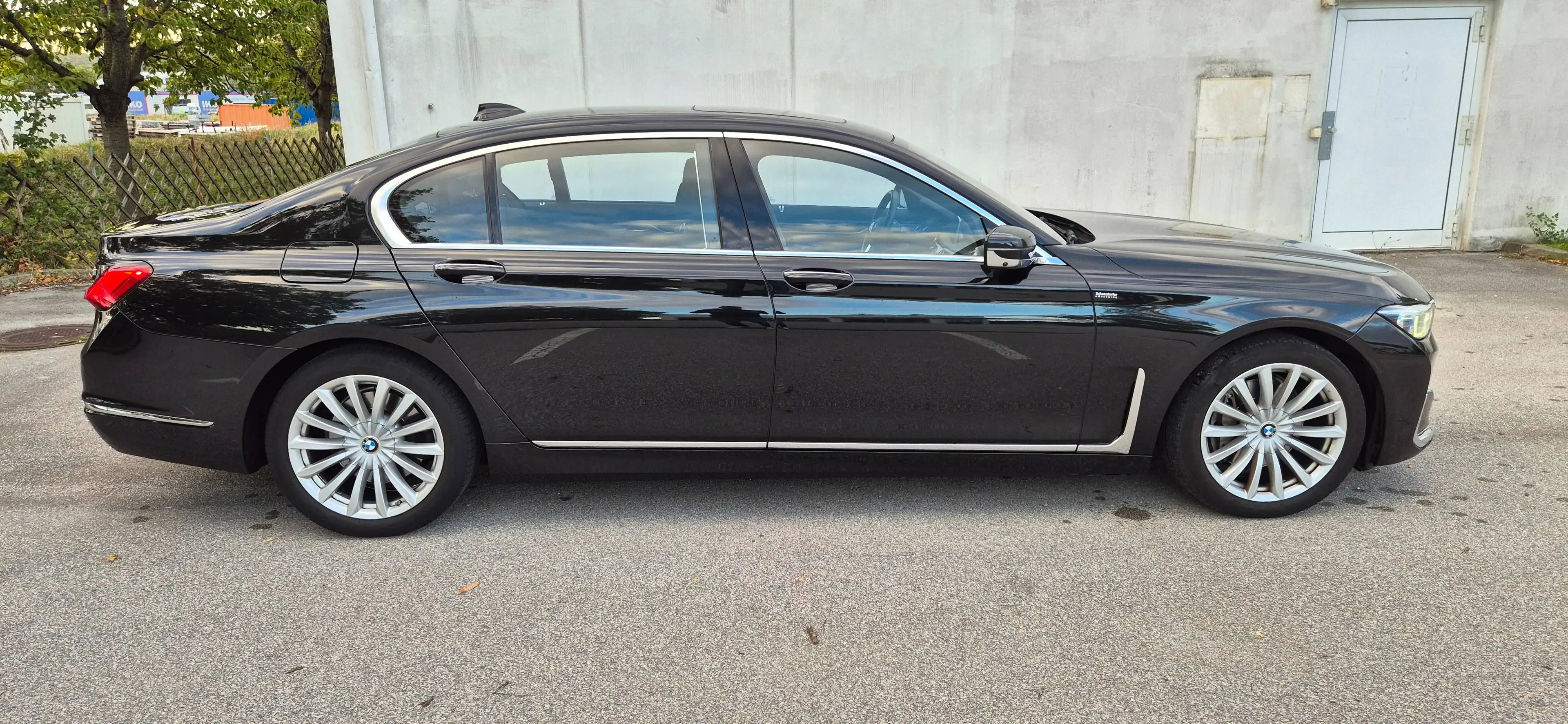BMW 730 730 L d xDrive — photo 6