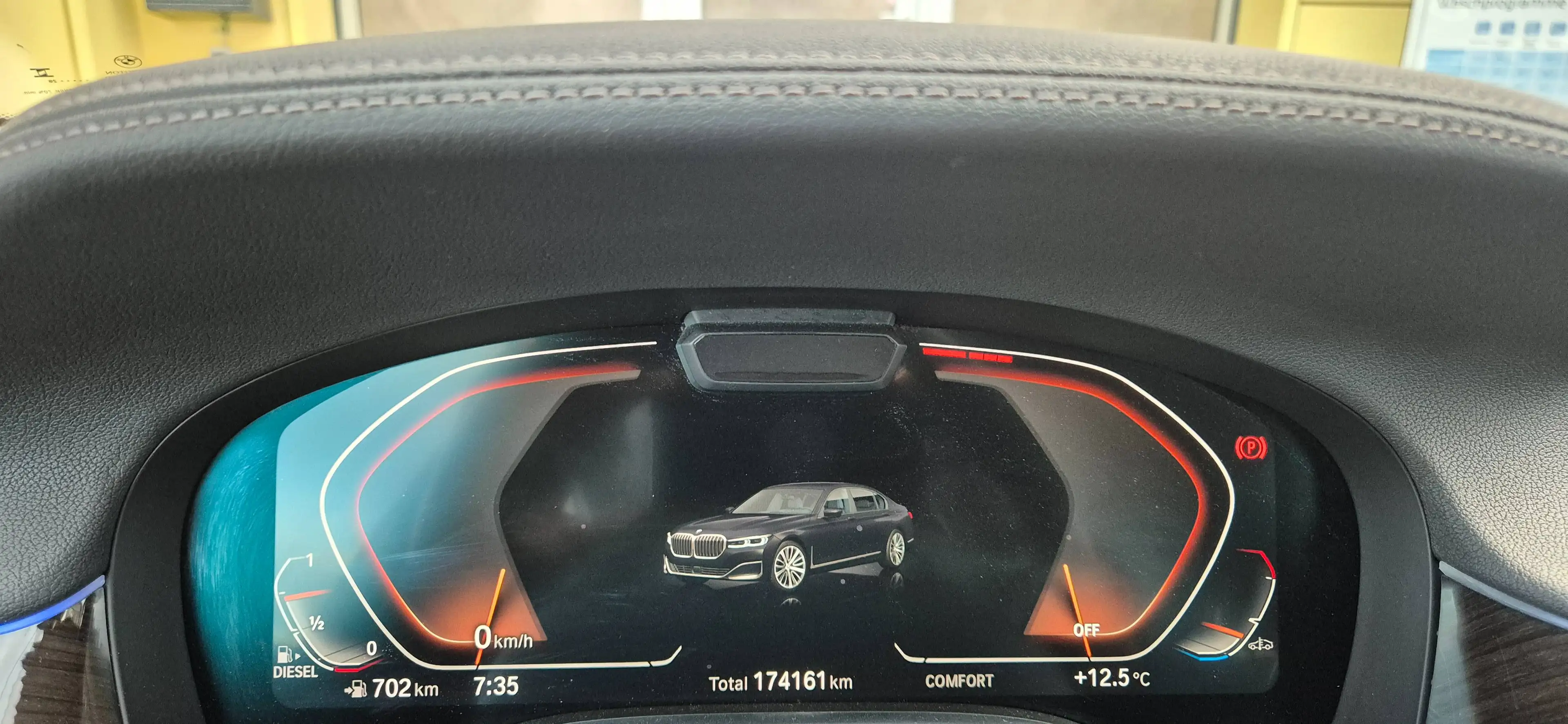 BMW 730 730 L d xDrive — photo 13