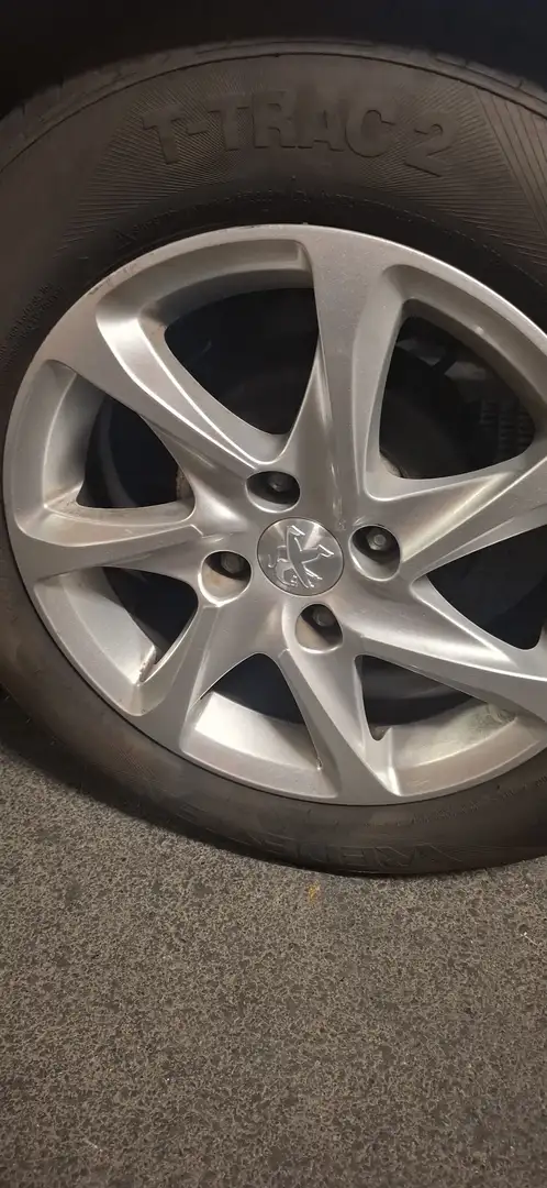 Peugeot 208 Active 1,2 VTi 82 - 2
