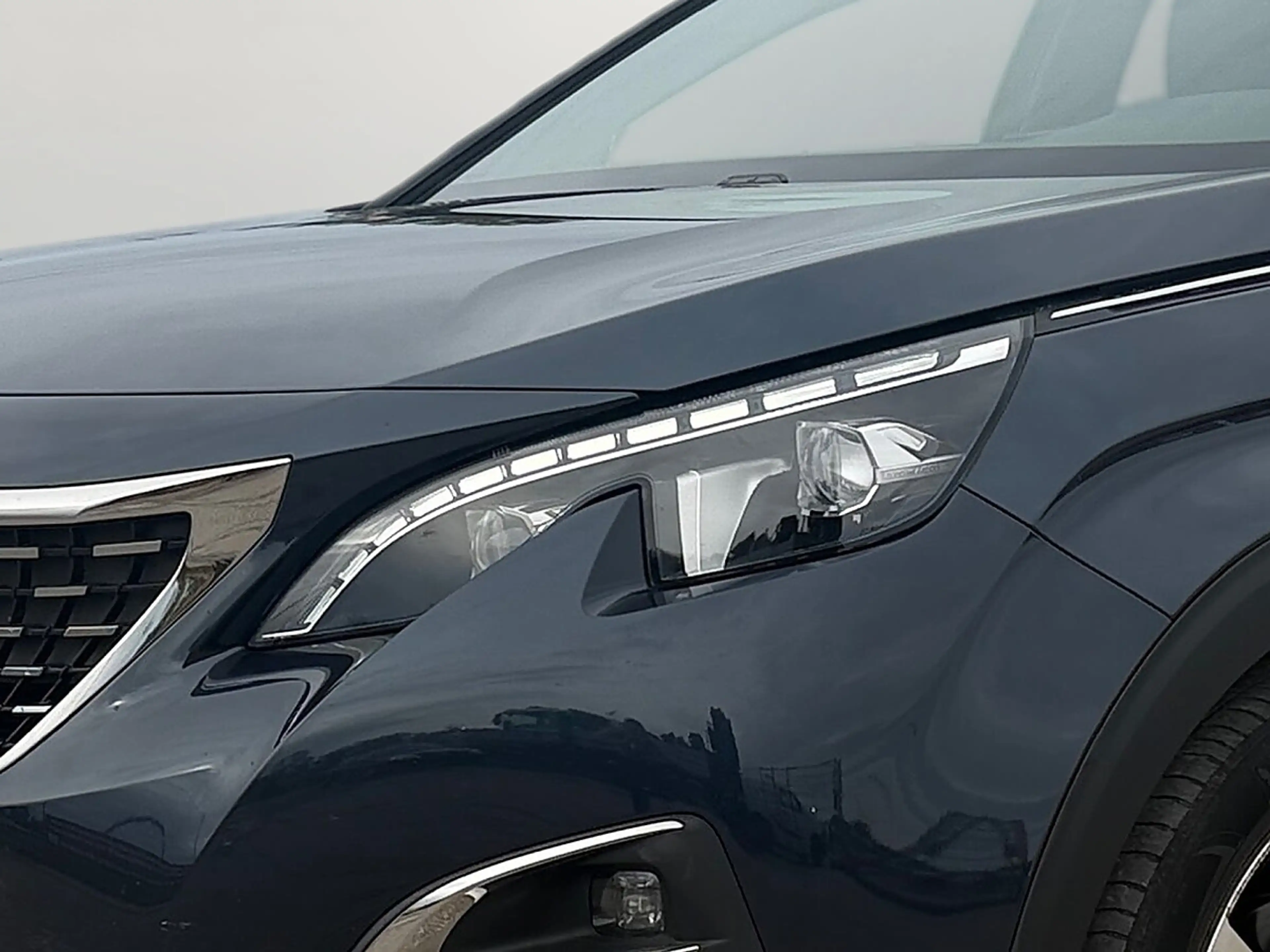 Peugeot 5008 1,2 PureTech 130 S&S GT Line *7 Sitzer*Totwinke... — photo 9