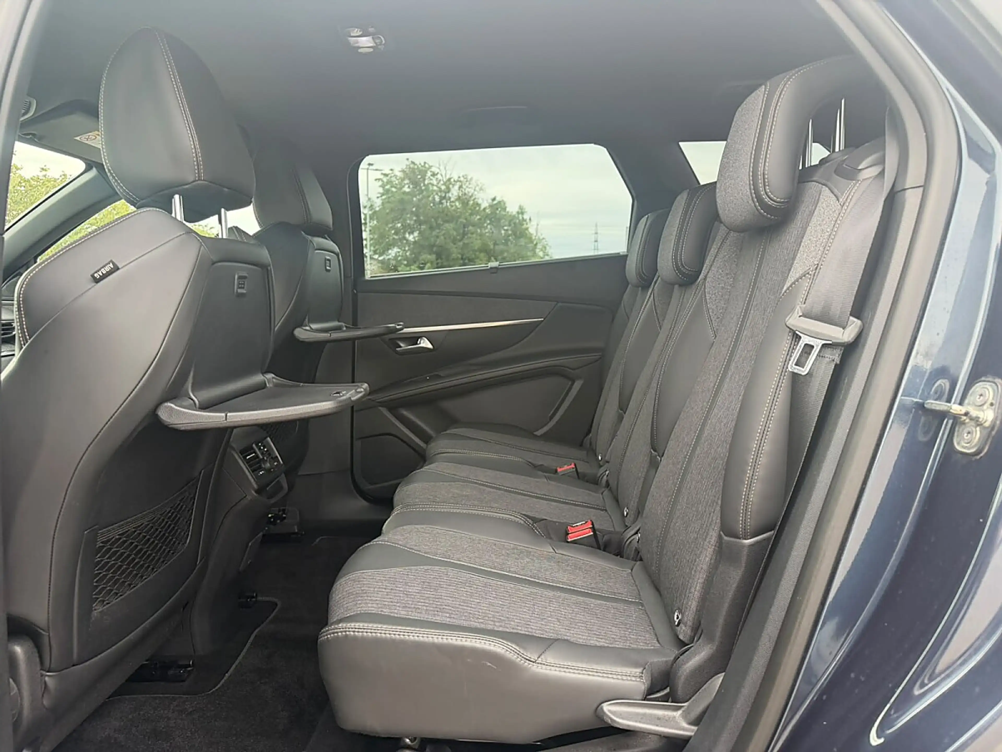 Peugeot 5008 1,2 PureTech 130 S&S GT Line *7 Sitzer*Totwinke... — photo 14