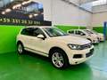 Volkswagen Touareg 3.0 TDI 245CV tiptronic BlueMotion Techn Executive Wit - thumbnail 3