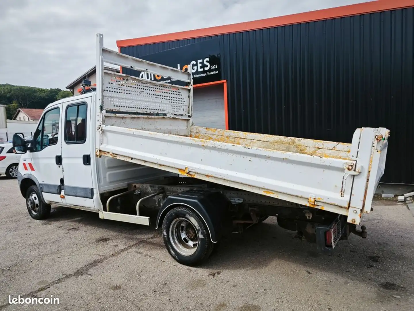 Iveco Daily Chassis-Cabine double cabine benne Blanc - 2